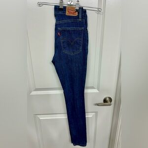 721 High Rise Levi's Women’s Skinny Jeans 26L